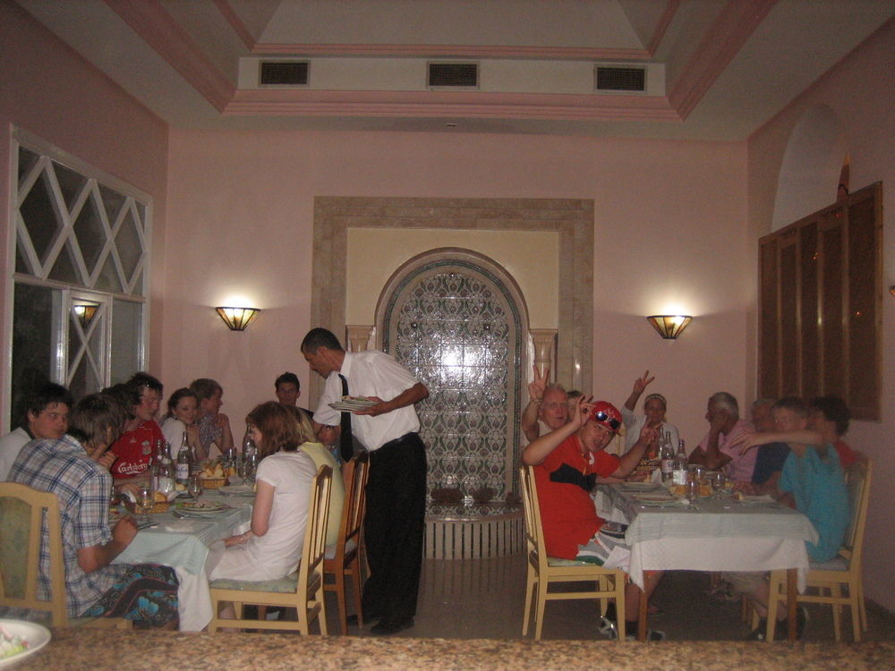 Hotel Mezri โมนาสตีร์ ภายนอก รูปภาพ
